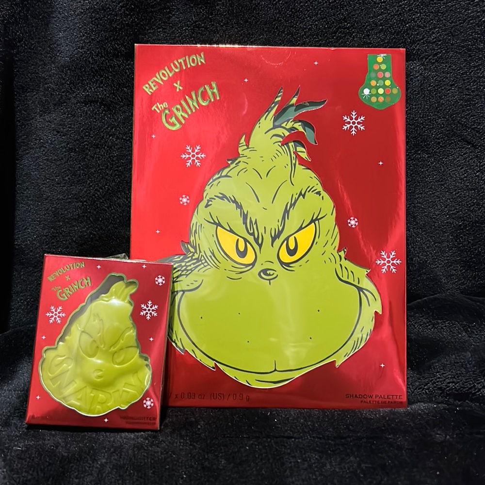New The Grinch Eyeshadow Palette and Highlighter Limited Edition revolution